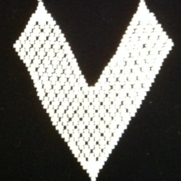 ELEGANT WOMEN'S FORMAL NECKLACE - Picture 2 of 3